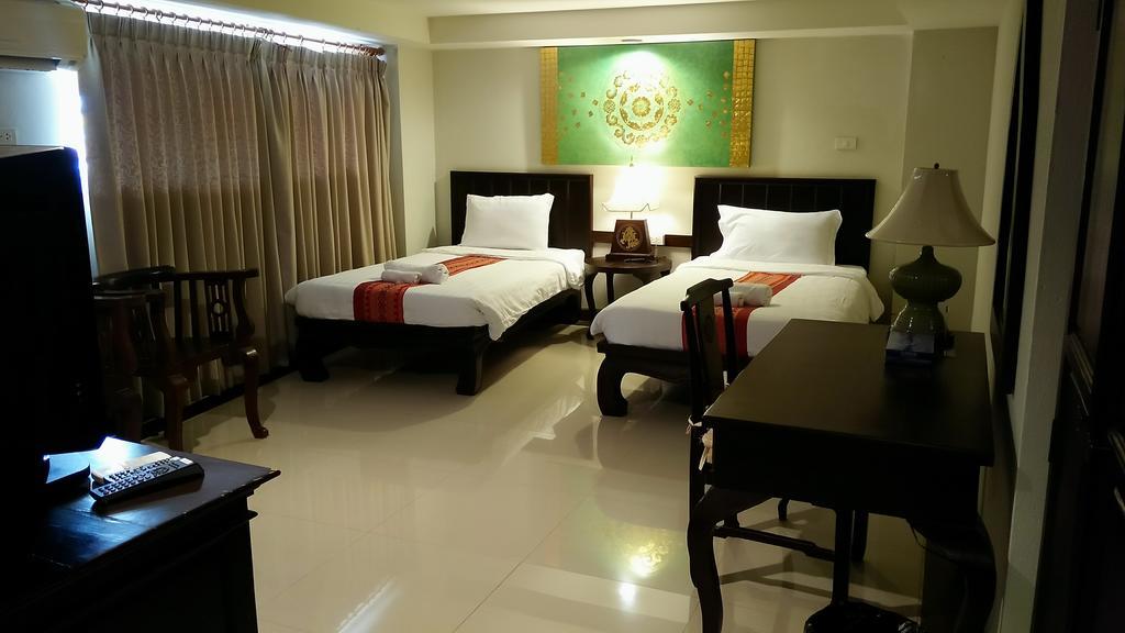 Swankaburi Boutique Hotel Sawankhalok Екстериор снимка