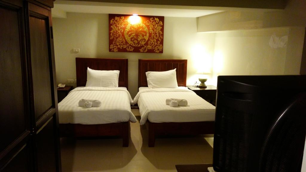 Swankaburi Boutique Hotel Sawankhalok Екстериор снимка