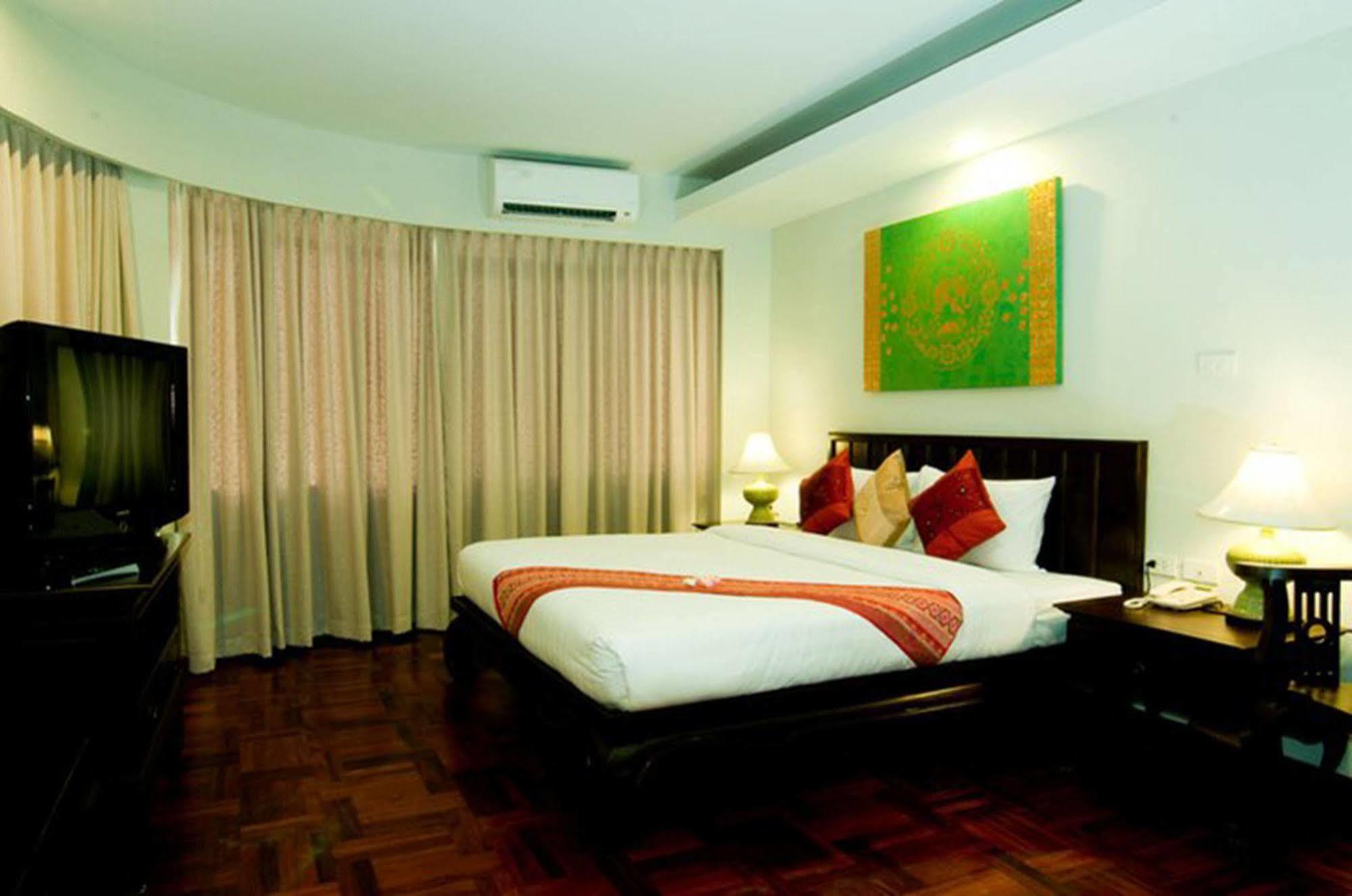 Swankaburi Boutique Hotel Sawankhalok Екстериор снимка