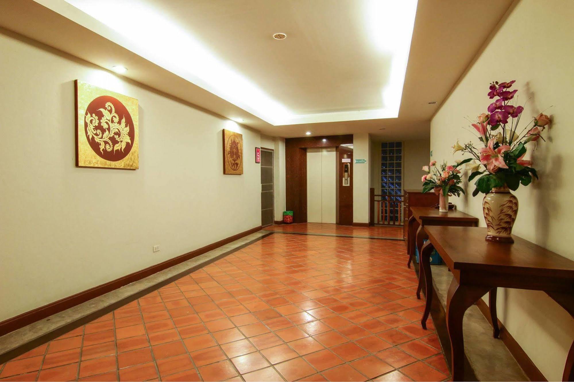 Swankaburi Boutique Hotel Sawankhalok Екстериор снимка